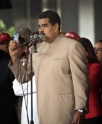 卢布能够买到你的Petro Maduro说，一起分配委内瑞